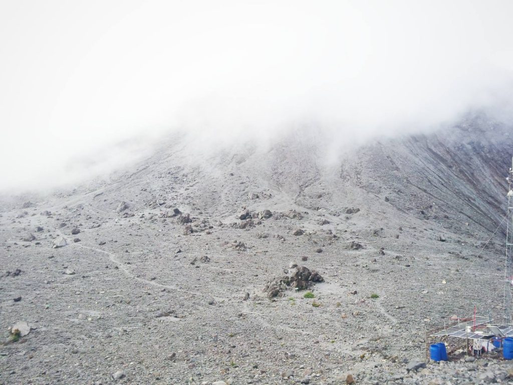 Pasar Bubrah Gunung Merapi
