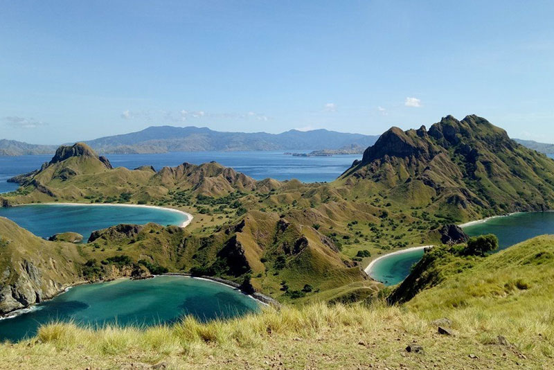 10 Destinasi  Wisata Labuan  Bajo  yang Sayang Dilewatkan 